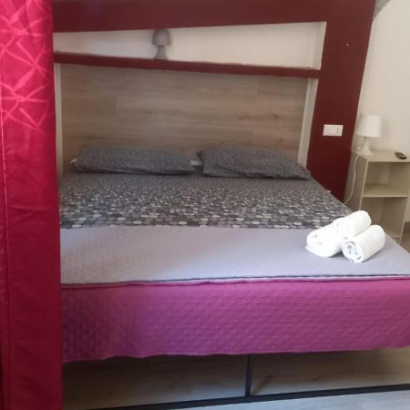 הוילה אימולה Casa Di Leo E Vale מראה חיצוני תמונה